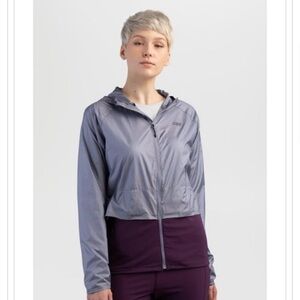 Outdoor Research Women’s Helium Wind Hoodie Medium